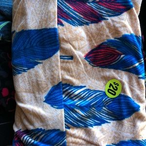 Lularoe leggings tc